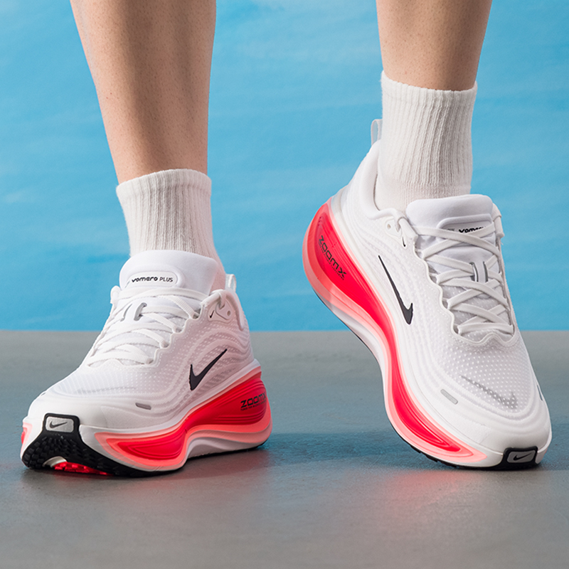 Men Shoes Size Nike - Nike Vomero Plus Chaussures de sport