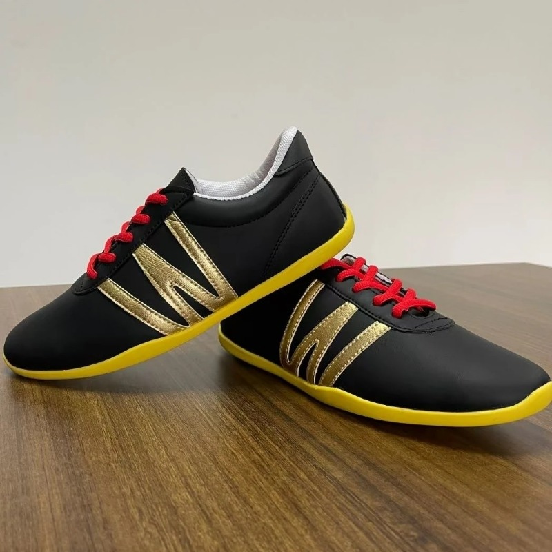 Chaussures d'arts martiaux pro - Men'S Shoes Vs Women'S Size avis et prix